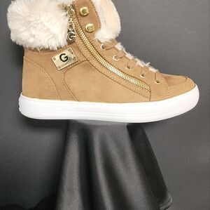 Guess Size 6.5 Brand New